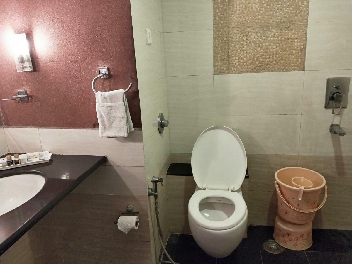 Hotel Venkatesh International Rāipur Dış mekan fotoğraf